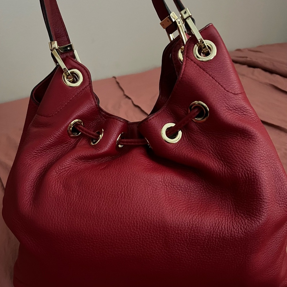 Michael Kors Red Pebbled Leather Tassel Drawstring Hobo - Picture 2 of 4